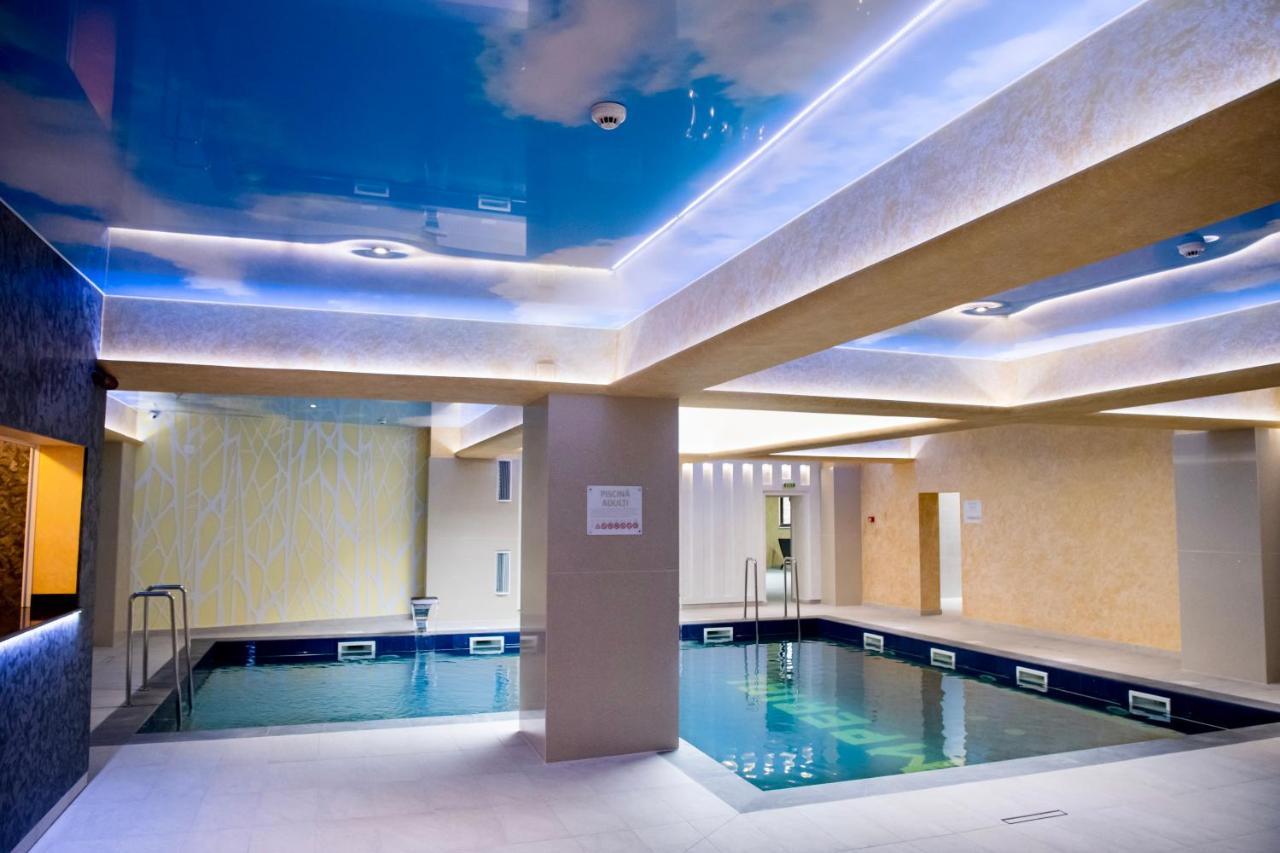 Imperial Hotel&Spa - Băile Olăneşti Buitenkant foto