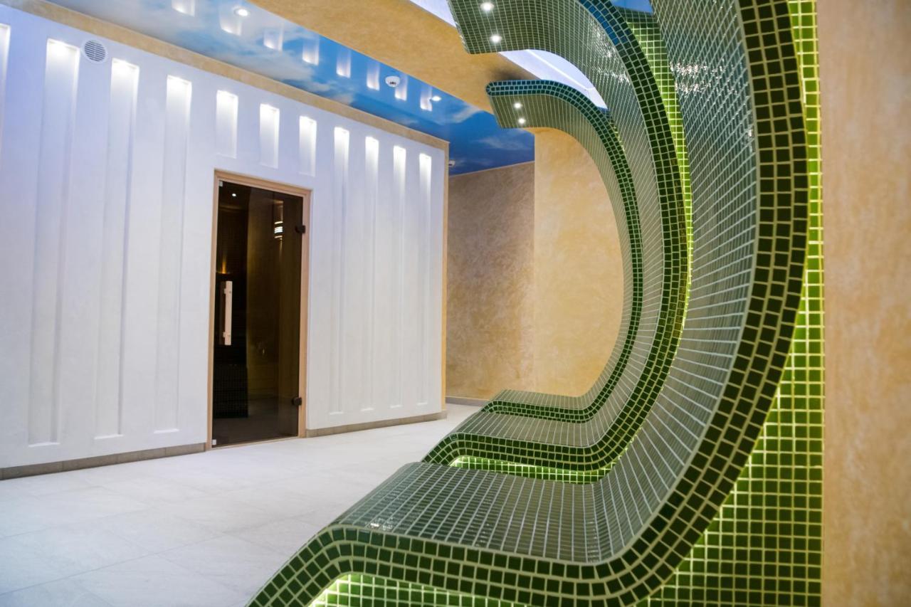 Imperial Hotel&Spa - Băile Olăneşti Buitenkant foto